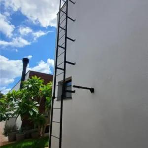 Escada de Acesso